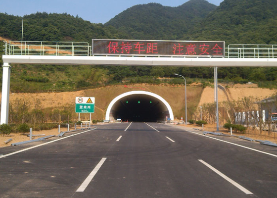 Presentación de la información de cuidado del mensaje de P20 LED del túnel variable de la muestra