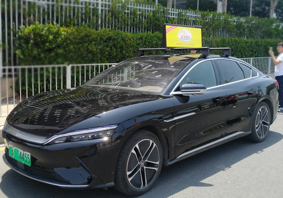 990*395*110m m muestra de publicidad de 4500 de los liendres del coche del top carteleras de Digitaces