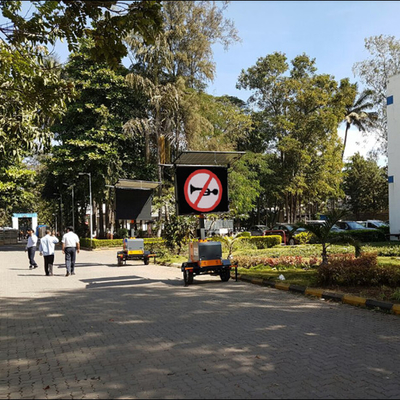 Pantalla LED móvil de la publicidad P16 para las extremidades de cuidado del camino del camión de remolque