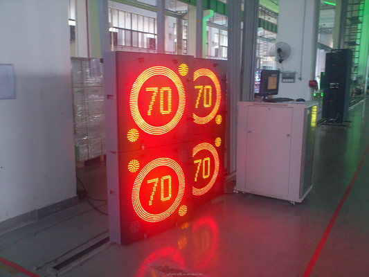 Tablero al aire libre de la seguridad de tráfico del límite de velocidad del radar IP65 VMS de Digitaces