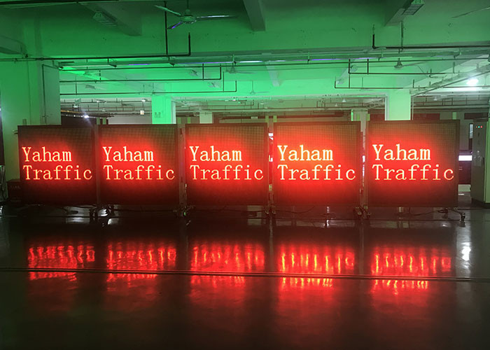 P31.25 el tráfico LED VMS firma al solo tablero de mensajes inalámbrico del color